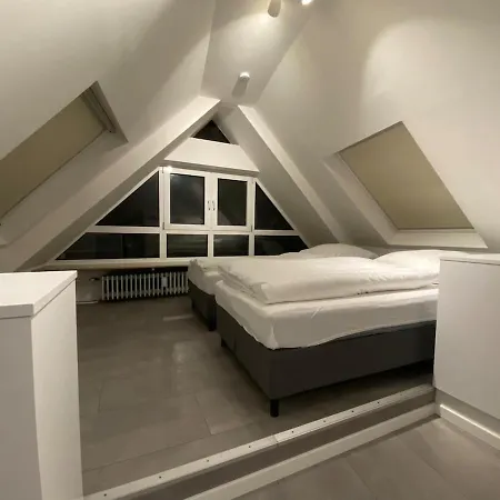 Oldtown Muehlenstr Düsseldorf